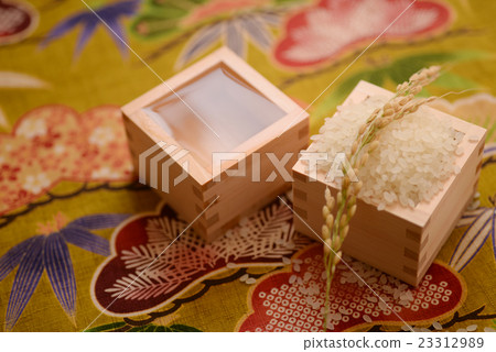 Japanese sake image Japanese sake alcohol sauce Masu Masu Masu Japanese white rice food 23312989