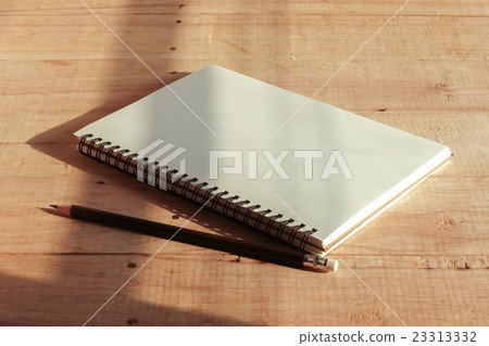 open book on wood table - vintage style tone open book on wood table - vintage style tone 23313332