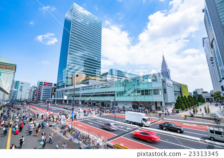 [Tokyo] Shinjuku Station, Busta Shinjuku 23313345