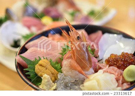 豪華海鮮碗 23313617