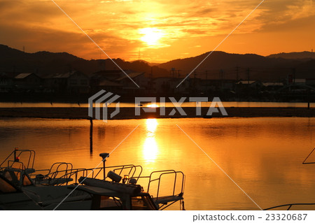 在松永灣的日落 23320687