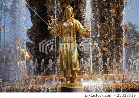 Fountain sculpture at the Moscow Exhibition Center 23328519