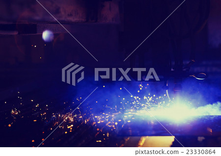 Plasma cutting of metal Plasma cutting of metal 23330864