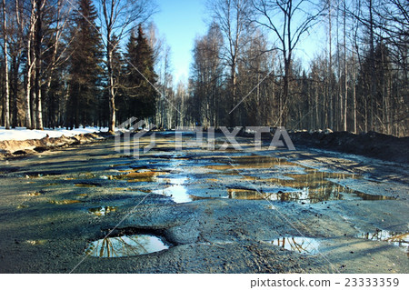 broken road spring holes 23333359