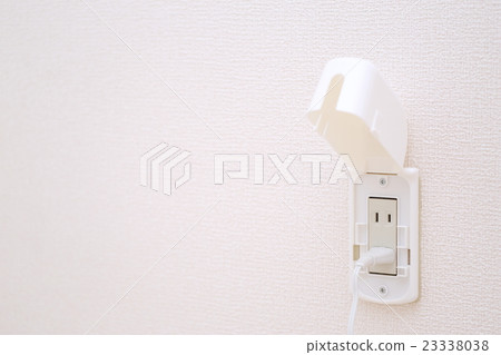 Outlet cover (baby baby consent guard mischief prevention tamper evident baby guard) Outlet cover (baby baby consent guard mischief prevention tamper evident baby guard) 23338038