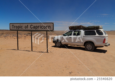 Tropic of capricorn 23340820