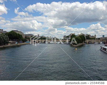 Earl Bridge Seine River France Paris Waterside 23344588