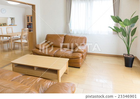 客廳	 23346901