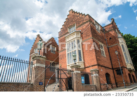 Historic building of red brick in the city of London Historic building of red brick in the city of London 23350735