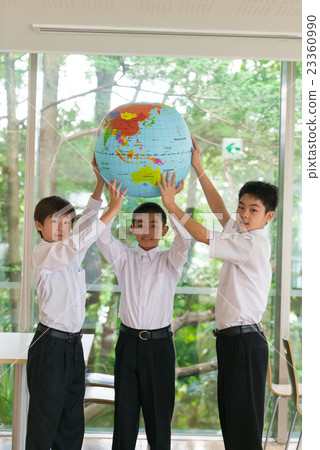 Junior high school student, future image Junior high school student, future image 23360990