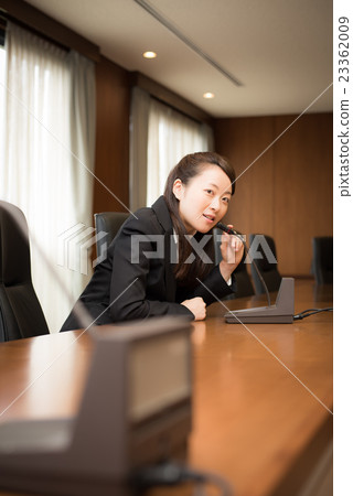 會見婦女 23362009