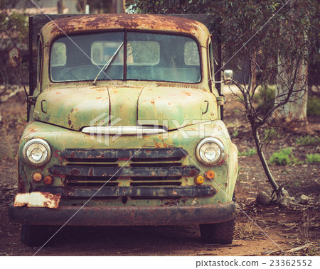 Old rusty car Old rusty car 23362552