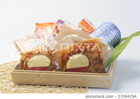 Assortment of image gifts ham 23364294