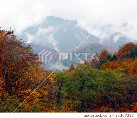 Mountain in the direction of Hakuba Mountain in the direction of Hakuba 23367338