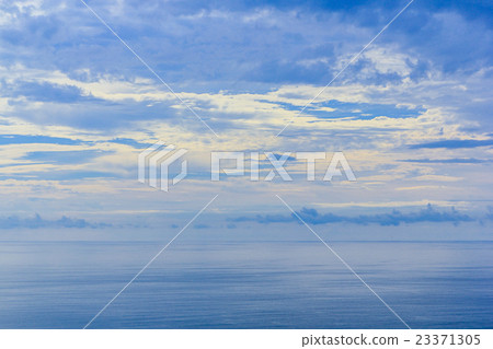 Sky & Sea  23371305