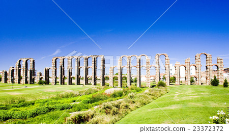 Aqueduct of Los Milagros, Merida, Extremadura 23372372
