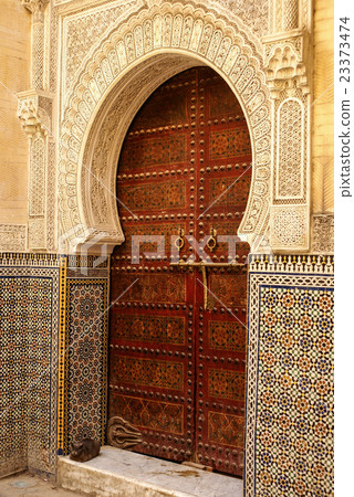 Detail of the beautiful tile mosaic decoration Detail of the beautiful tile mosaic decoration 23373474