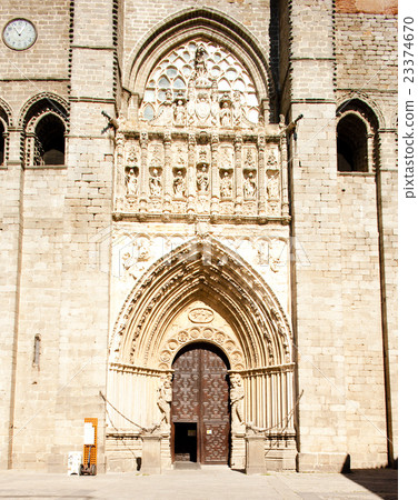 gothic cathedral, Avila, Castile and Leon, Spain 23374670