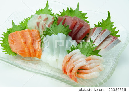 Assorted sashimi 23386216