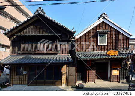 Old townscape of Kawasaki, Ise city 23387491