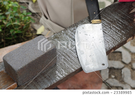 Big chopper lay next to whetstone 23389985