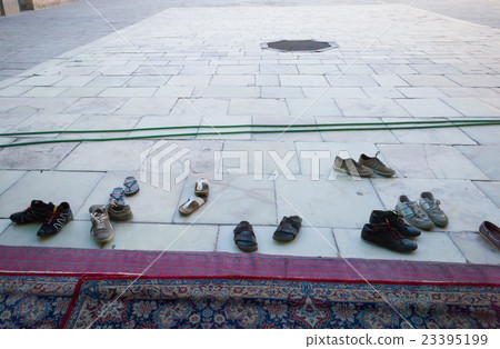 Shoes Shoes 23395199