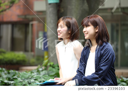 有趣的校園生活 23396103
