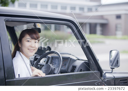 Visiting nursing Visiting nursing 23397672