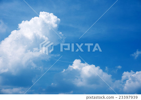  藍天和雲彩 23397939