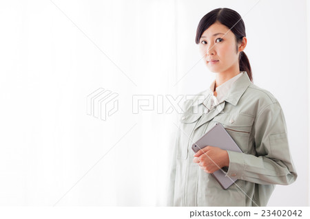 工作服女性，平板電腦，點手指 23402042