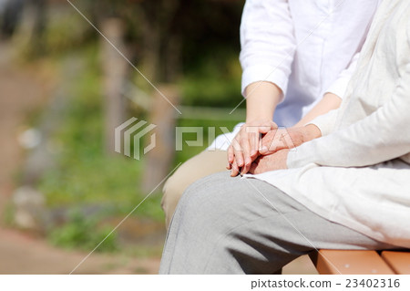 Senior female hand Senior female hand 23402316