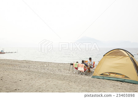 Family barbecue 23403898