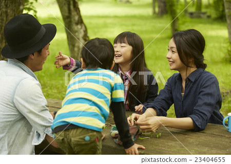 Outdoor family 23404655