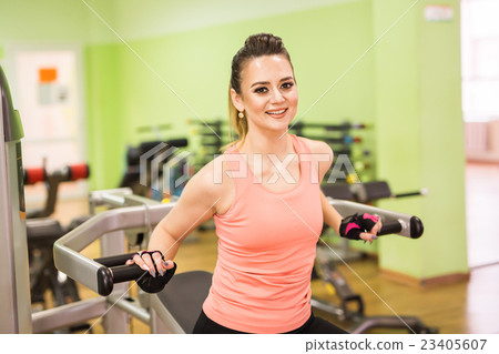 Beautiful women in gym 23405607