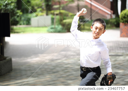 Middle school students in baseball club 23407757