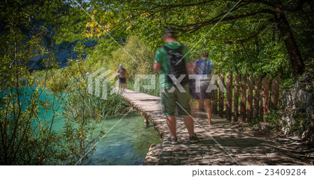 Wooden path in National Park in Plitvice 23409284