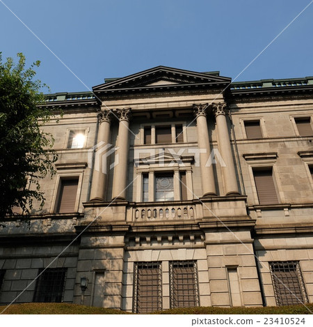 Bank of Japan taking a sunset Bank of Japan taking a sunset 23410524