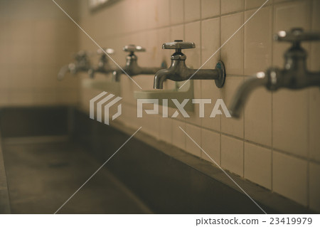 供水 水龍頭 自動飲水器 23419979