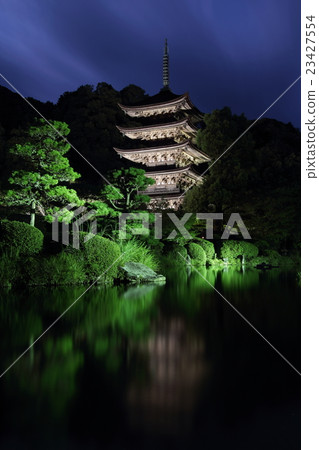 Rurikoji Temple Yamaguchi Yurameki Corridor Five-Story Tower Light Up 23427554