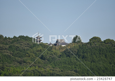 [Chugoku 33 Kannon Sacred Ground] No. 2 Setouchi City, Okayama Prefecture, overlooking Yokeiji Temple at dusk 23428747
