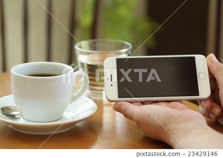 咖啡和智能手機 23429146