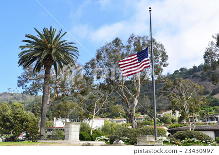 Veterans Memorial Memorial Park of Half Flag Málaga Cove 23430997