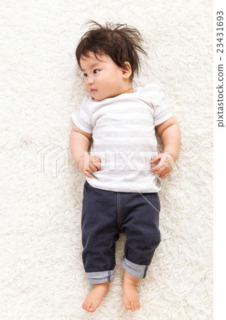 Lying lying baby 23431693