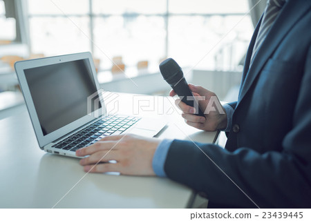 Professor Professor 23439445