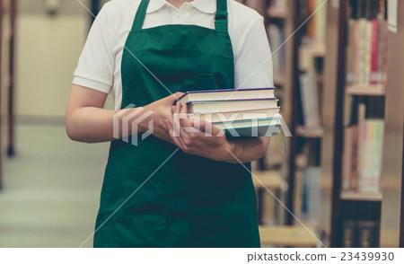 一個圖書館 一個圖書館 23439930