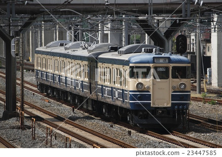115系列列車在豐田火車區 115系列列車在豐田火車區 23447585