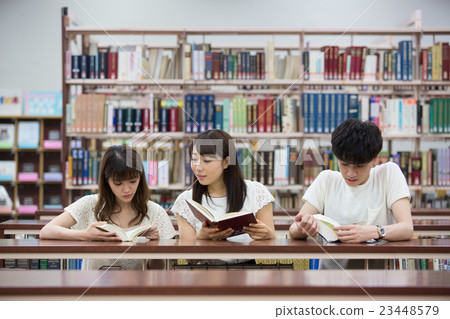 Studies with libraries / associates 23448579