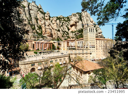 Santa Maria de Montserrat 23451995