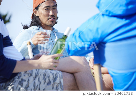 海邊的家庭生活 23461738