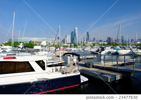 Urban marina and Chicago skyline Urban marina and Chicago skyline 23477630